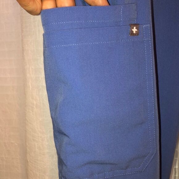 Figs XS Cargo Light Blue Drawstring 4 Pocket Technical Collection Scrub Pants - Picture 12 of 17